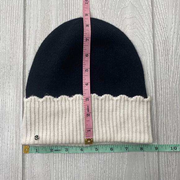Kate Spade Women's Black & White Color Block Scalloped Knit Winter Hat One Size - Picture 4 of 5